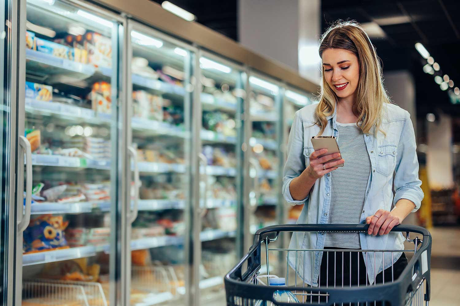 Panel Discussion: Merchandising Success in Format-Flexible Worlds