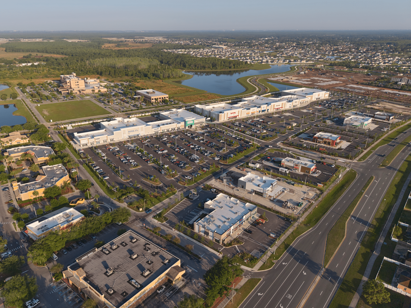 Poinciana Lakes Plaza